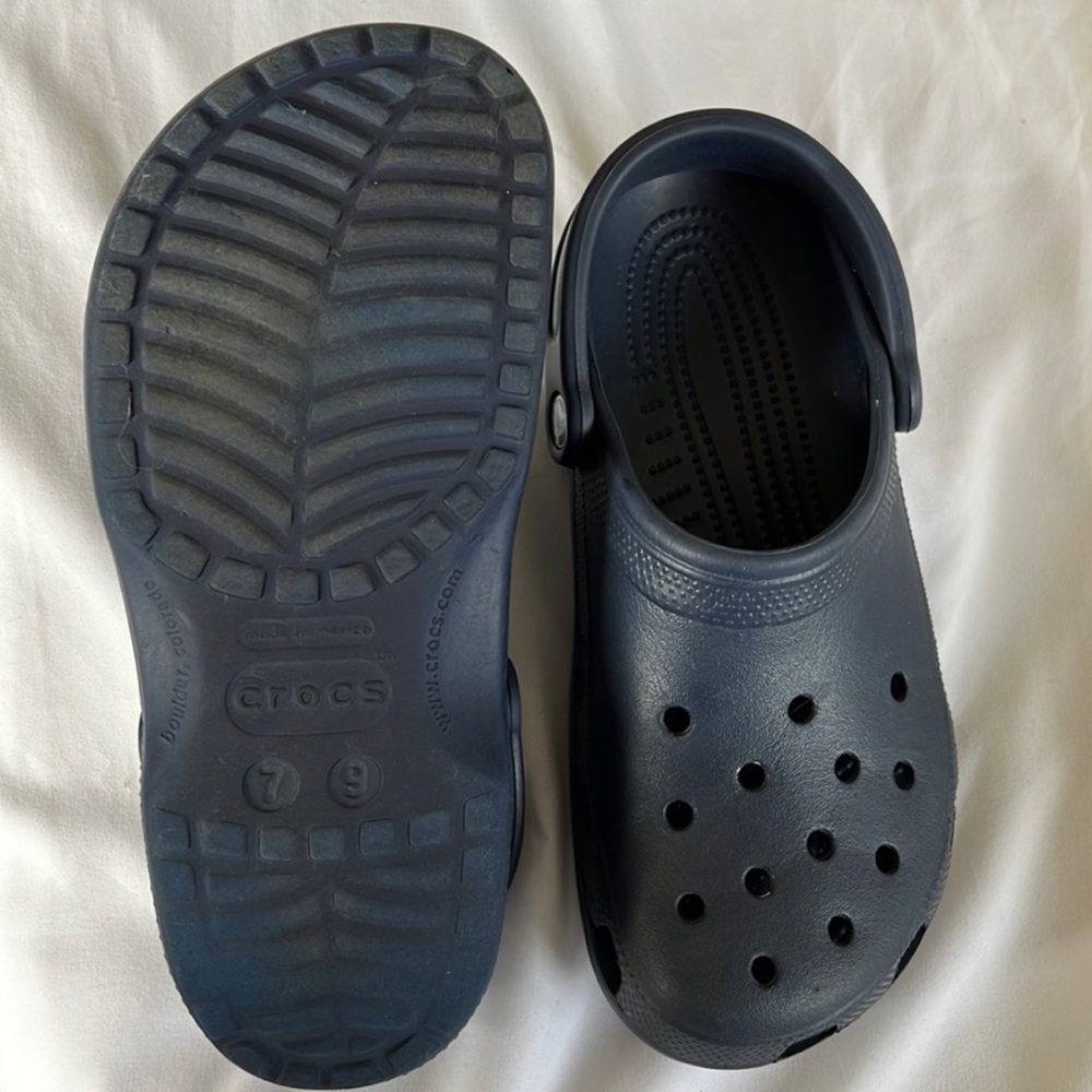 Crocs - Picture 5 of 7